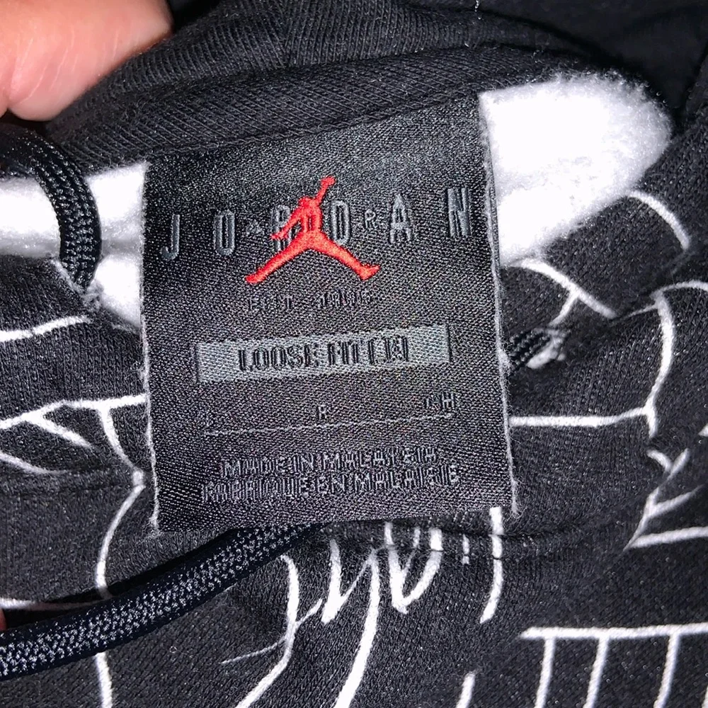 Nike Jordan Brooklyn flight black hoodie sneaker print loose fit unisex small